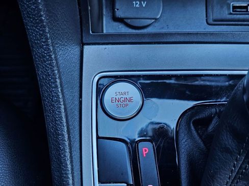 Used 2021 Volkswagen Passat 2.0T R-Line image 26