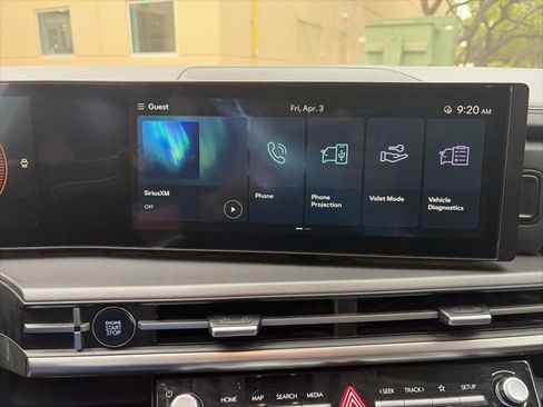 Used 2025 Hyundai Santa Fe SEL image 13