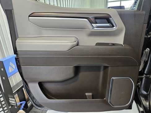 Used 2024 GMC Sierra 1500 SLT image 19