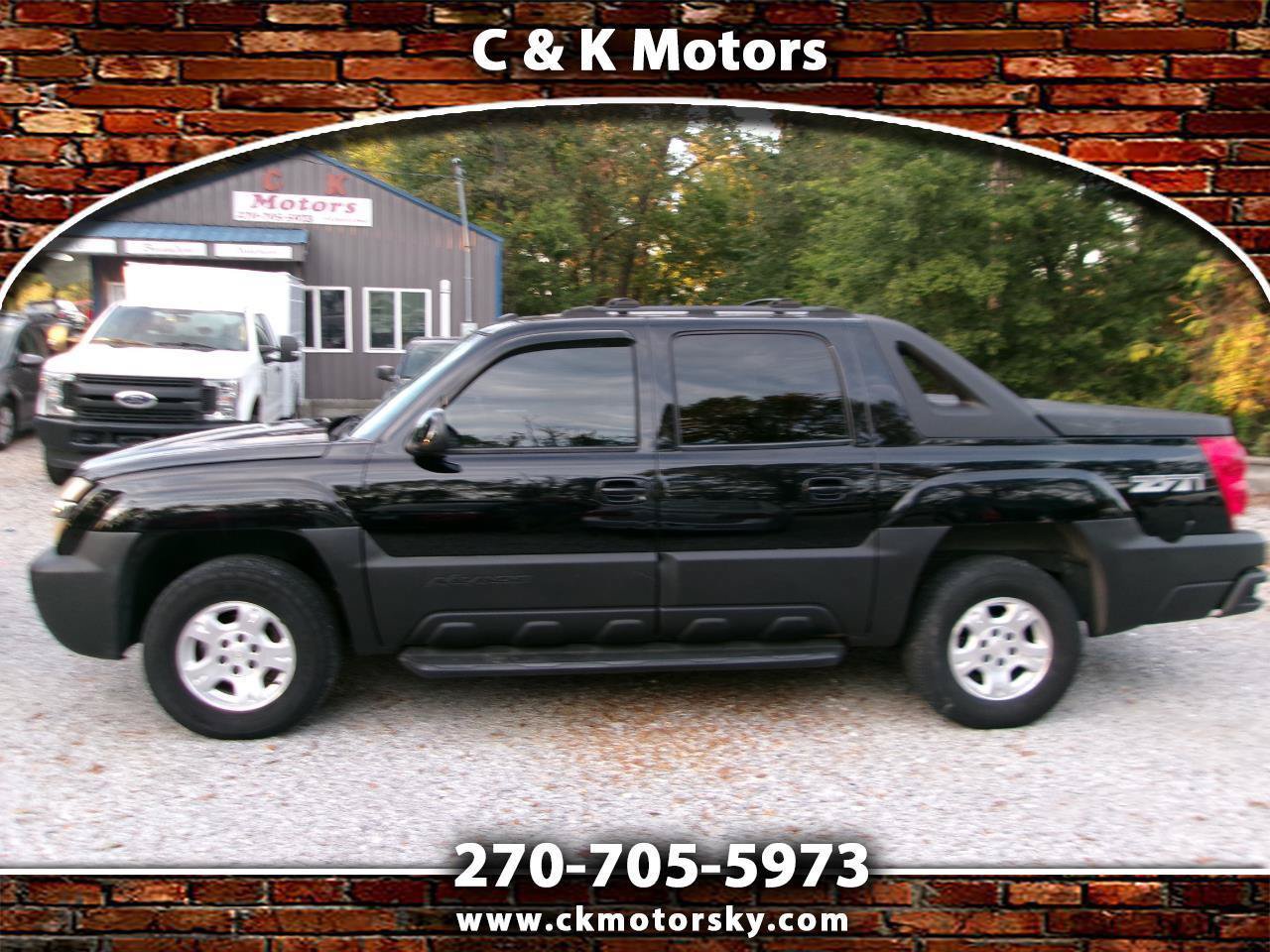 Used 2004 Chevrolet Avalanche Z71 w/ Sun And Sound Package AWD/4WD image 1