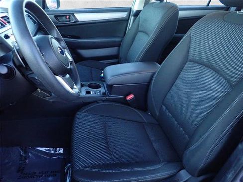 Used 2018 Subaru Outback 2.5i image 10