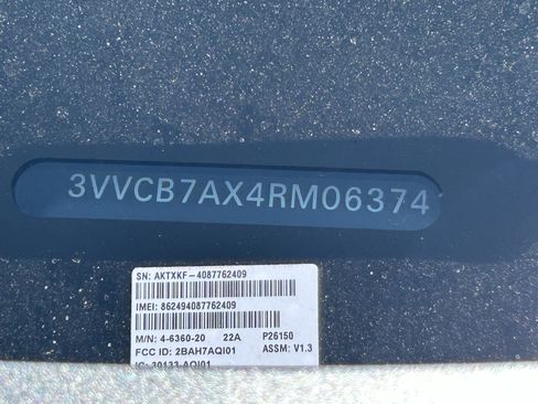 Used 2024 Volkswagen Tiguan SE R-Line FWD image 31