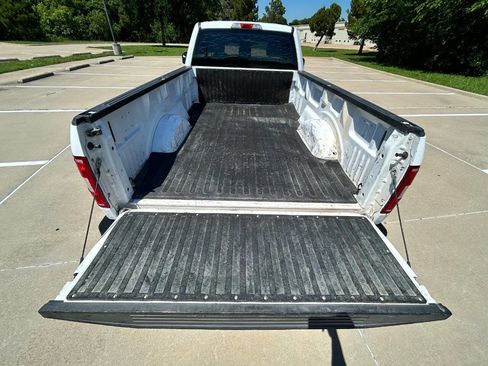 Used 2019 Ford F150 XL w/ Heavy-Duty Payload Package RWD image 10