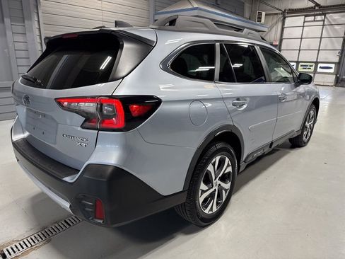 Used 2022 Subaru Outback Limited XT AWD/4WD image 7