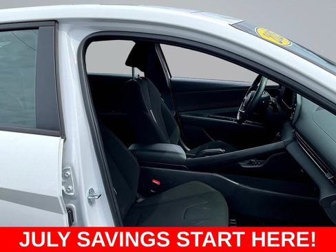 Used 2023 Hyundai Santa Fe SEL w/ Premium Package FWD image 33