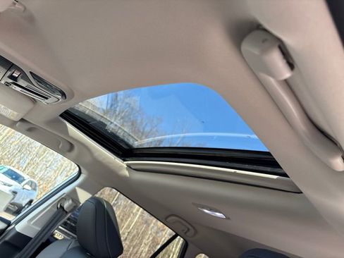 Used 2024 Subaru Outback Onyx Edition XT image 37