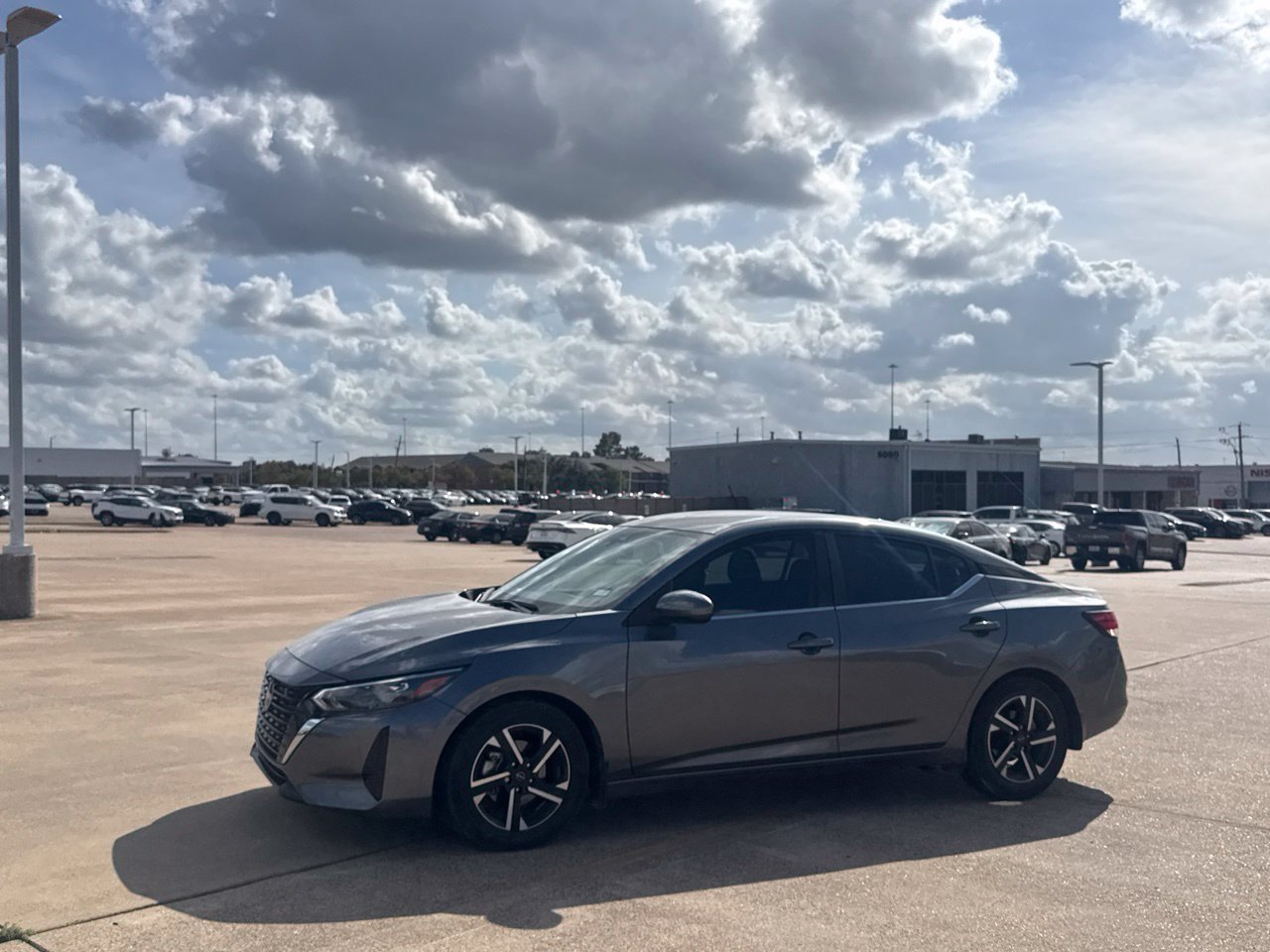 Used 2025 Nissan Sentra SV w/ Trunk Package FWD image 15