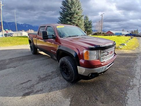 Used 2013 GMC Sierra 2500 SLE image 3