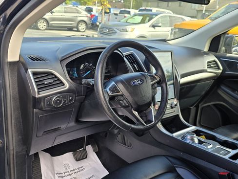 Used 2023 Ford Edge SEL AWD/4WD image 10