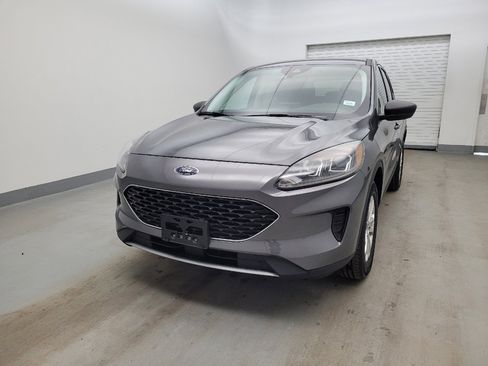 Used 2022 Ford Escape SE image 15