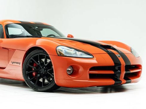Used 2008 Dodge Viper SRT-10 RWD image 4