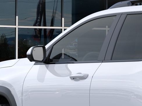 New 2026 Chevrolet Equinox ACTIV AWD/4WD image 12