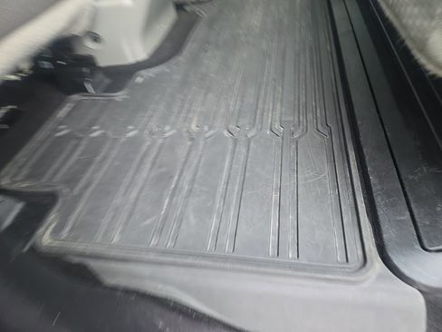 Used 2019 Ford F250 XLT w/ XLT Premium Package image 35