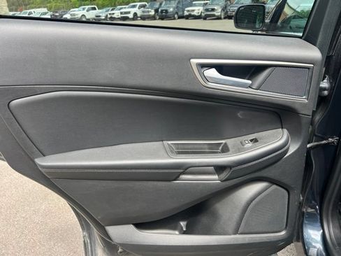 Used 2024 Ford Edge SEL w/ Convenience Package AWD/4WD image 16