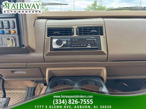 Used 1994 Chevrolet Silverado 1500 4x4 Regular Cab image 18