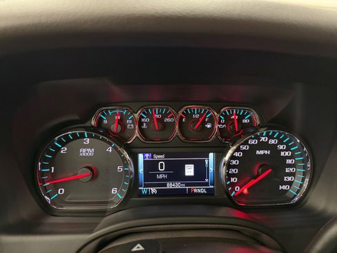 Used 2018 GMC Yukon SLT w/ Open Road Package AWD/4WD image 15
