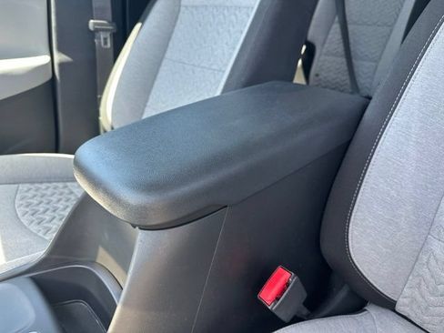Certified 2023 Chevrolet Equinox LT FWD image 26