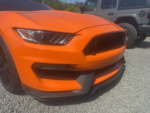 Used 2020 Ford Mustang Shelby GT350 w/ Technology Package RWD image 26