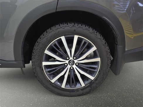 Used 2022 INFINITI QX60 Sensory w/ Cargo Package image 33