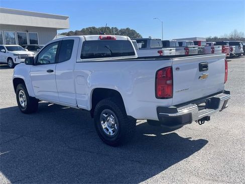 Used 2018 Chevrolet Colorado W/T image 6