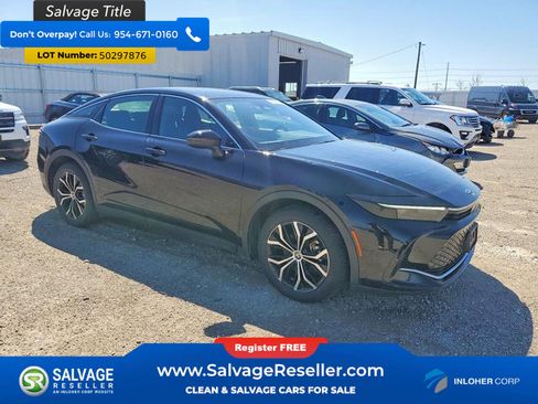 Used 2023 Toyota Crown AWD/4WD image 5