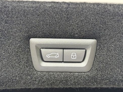 New 2025 BMW 760i xDrive image 16