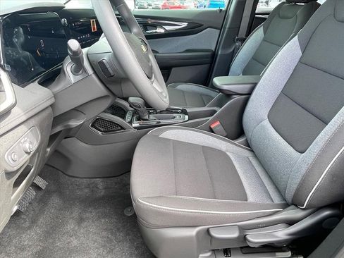 New 2026 Chevrolet TrailBlazer LT FWD image 21