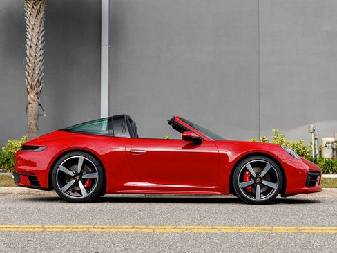Used 2024 Porsche 911 Targa 4S image 7