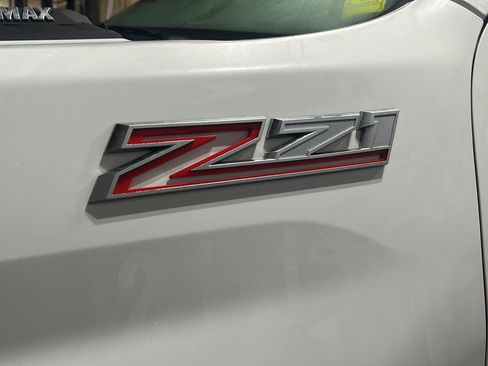 Used 2021 Chevrolet Silverado 3500 LT w/ Convenience Package image 4