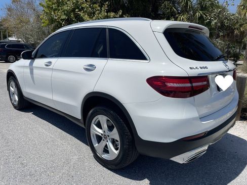Used 2018 Mercedes-Benz GLC 300 image 5