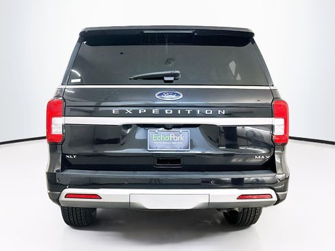 Used 2024 Ford Expedition Max XLT image 7