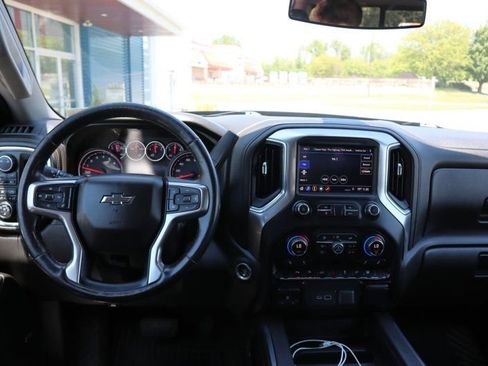 Used 2019 Chevrolet Silverado 1500 RST w/ All-Star Edition AWD/4WD image 12