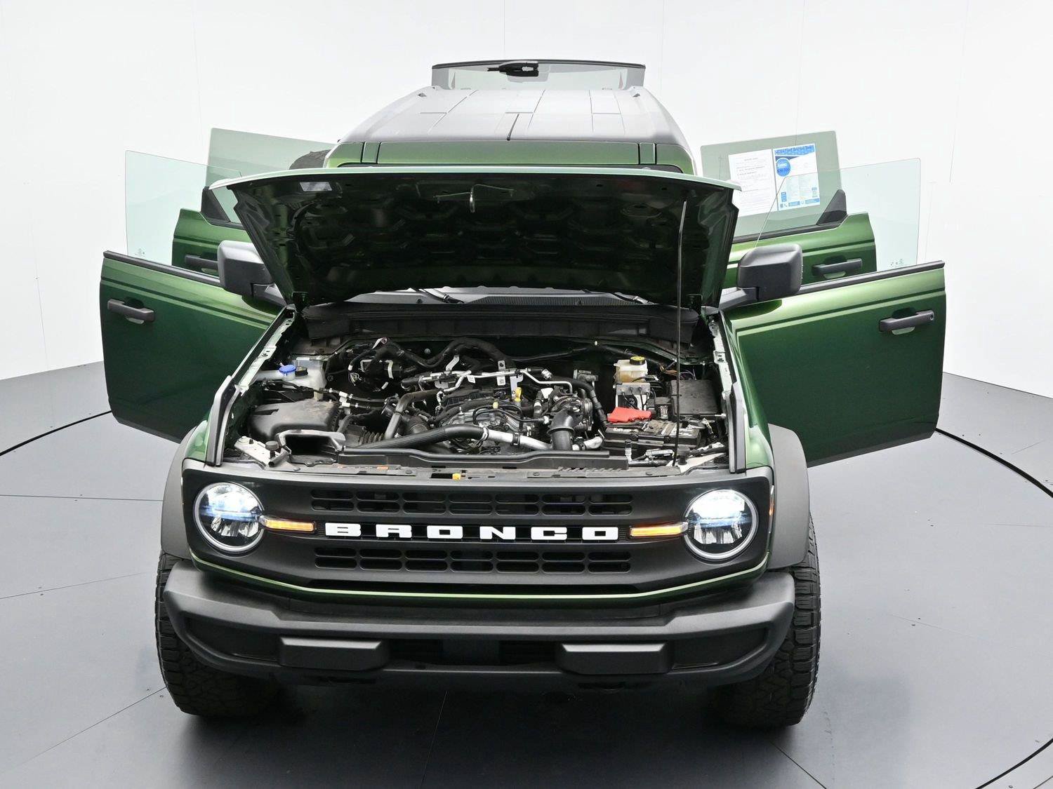 Used 2025 Ford Bronco 4-Door AWD/4WD image 47