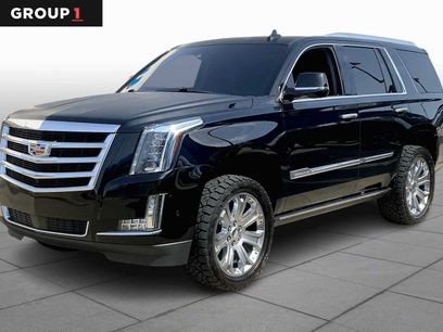 Used 2017 Cadillac Escalade Premium Luxury