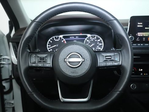 Certified 2023 Nissan Rogue SV w/ SV Premium B Package AWD/4WD image 22