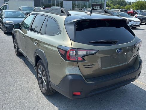 Used 2025 Subaru Outback Onyx Edition AWD/4WD image 5