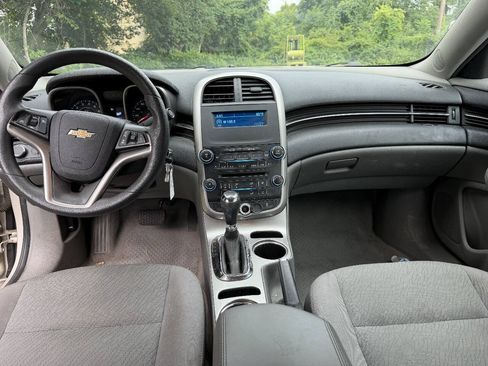 Used 2014 Chevrolet Malibu LS w/ Protection Package FWD image 19