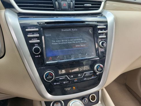 Used 2015 Nissan Murano Platinum w/ Platinum Technology Package FWD image 22