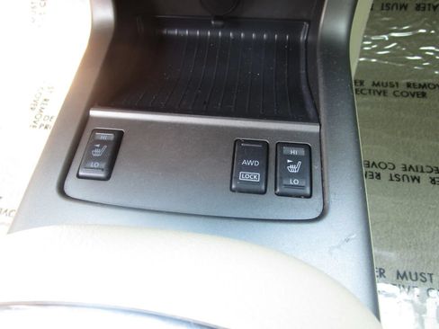 Used 2012 Nissan Murano LE w/ Platinum Pkg AWD/4WD image 17