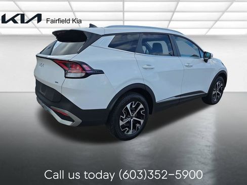 Used 2023 Kia Sportage EX AWD/4WD image 5