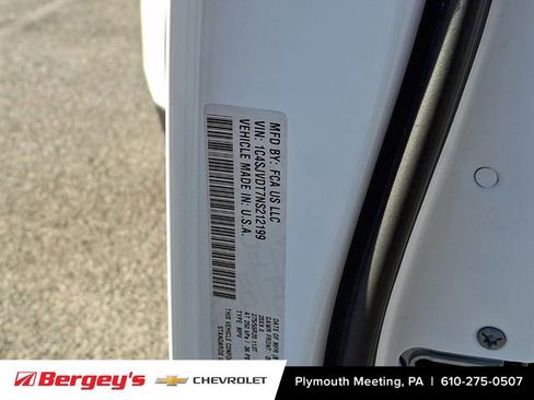 Used 2022 Jeep Wagoneer Series III AWD/4WD image 30