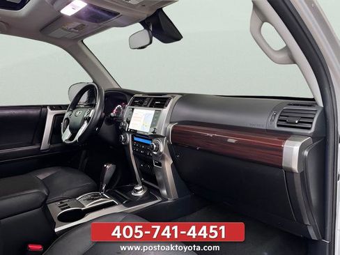 Used 2024 Toyota 4Runner Limited AWD/4WD image 14