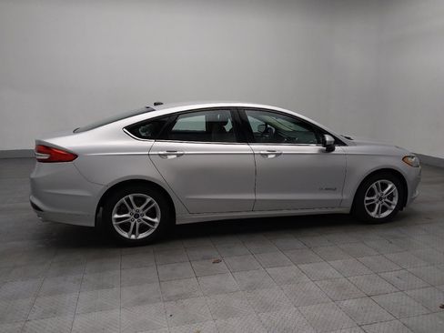 Used 2018 Ford Fusion S image 10