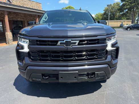Used 2023 Chevrolet Silverado 1500 RST AWD/4WD image 7