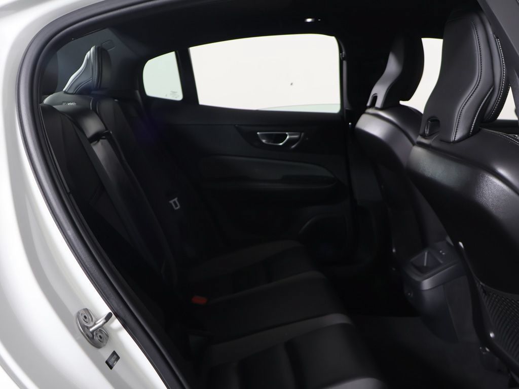 Used 2024 Volvo S60 B5 Plus w/ Climate Package AWD/4WD image 34