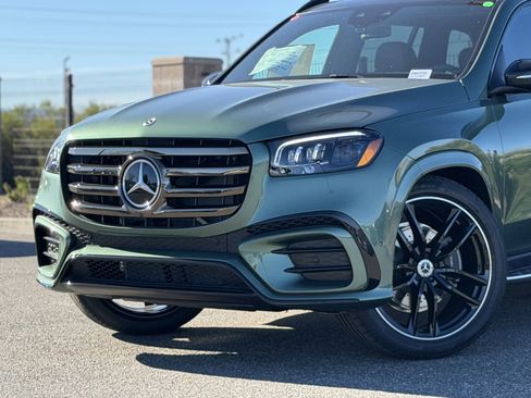New 2026 Mercedes-Benz GLS 450 4MATIC image 3