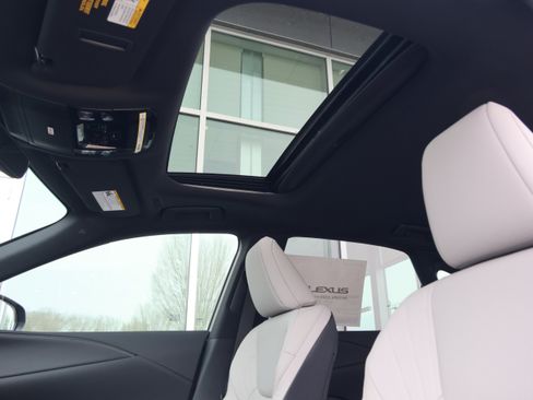 New 2026 Lexus RX 350 Premium w/ Convenience Package FWD image 30