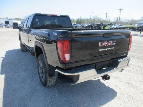 New 2026 GMC Sierra 3500 SLE w/ SLE Value Package AWD/4WD image 7