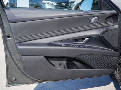 New 2026 Hyundai Elantra Limited FWD image 23