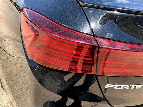 Certified 2024 Kia Forte GT-Line FWD image 28